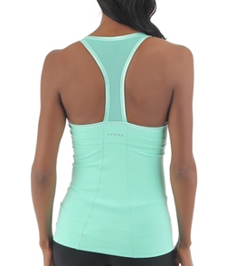 Oakley Women S Endurance Tank At Swimoutlet Free Shipping