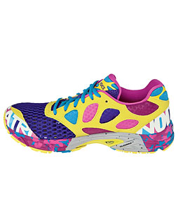Asics Women's GEL-Noosa Tri 7 Running Shoe at SwimOutlet.com - Free ...