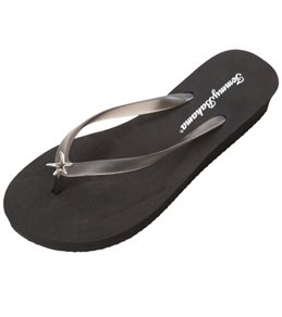 tommy bahama water shoes