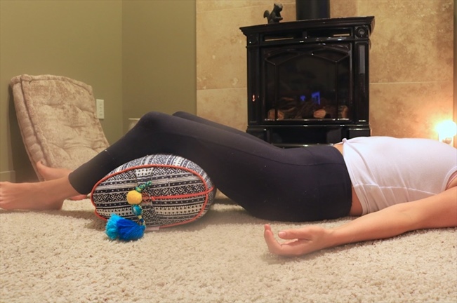 How to Use a Yoga Bolster –