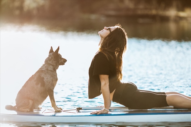 Best Reasons to Try Stand Up Paddle Board Yoga