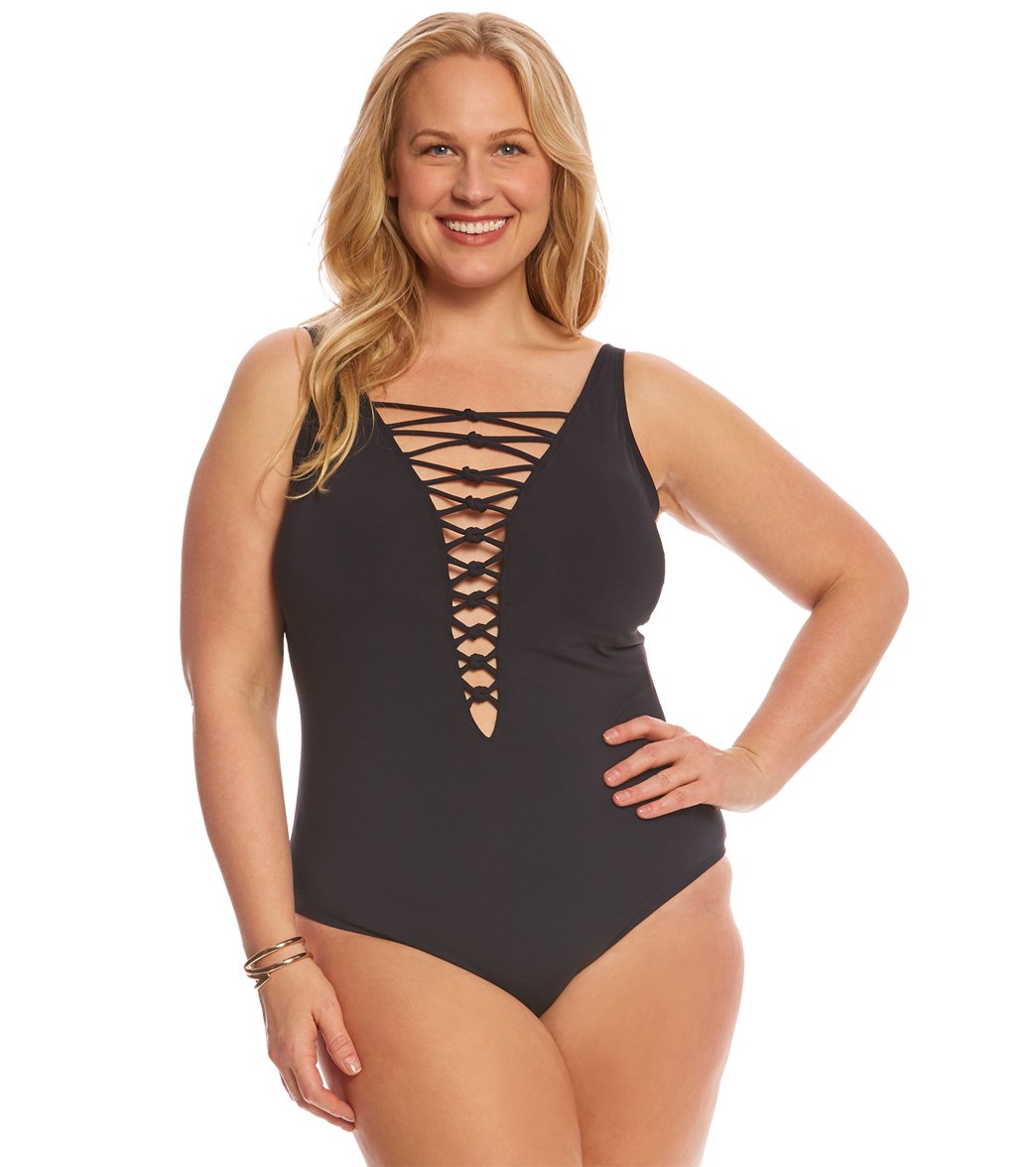 swimsuits for apple shaped body