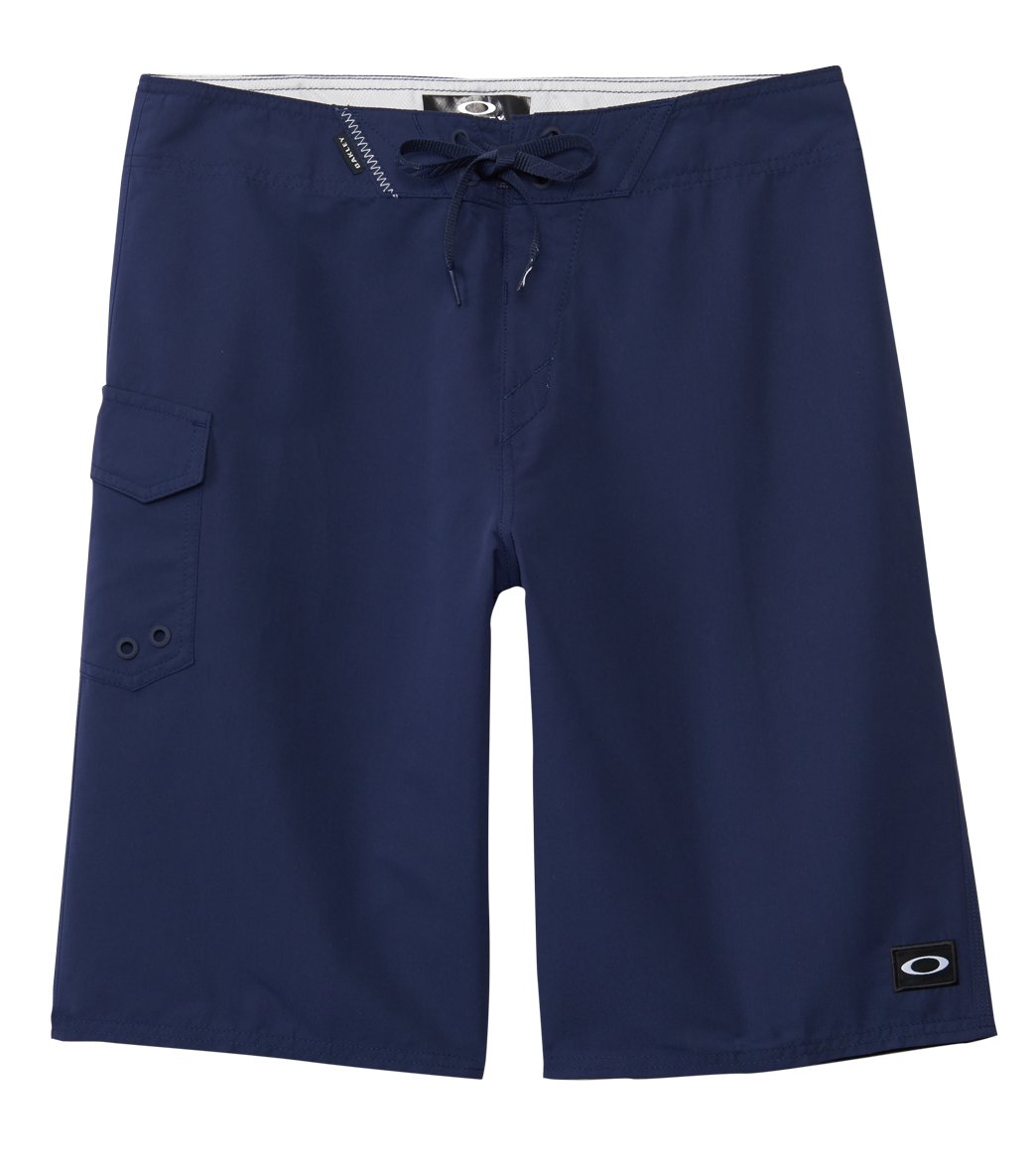 Oakley Men's Classic 22 Boardshorts at