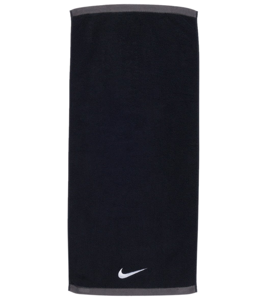 Nike Fundamental Towel 14