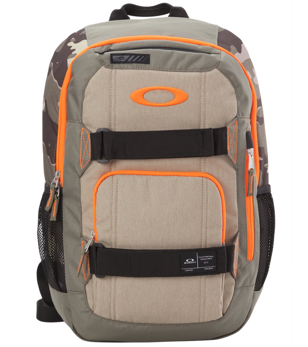 oakley men's enduro backpack oakley men's enduro backpack