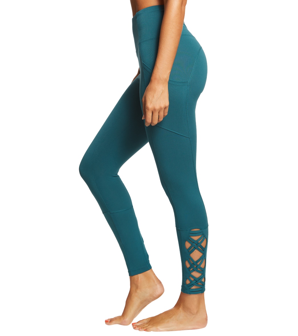 yoga leggings pockets