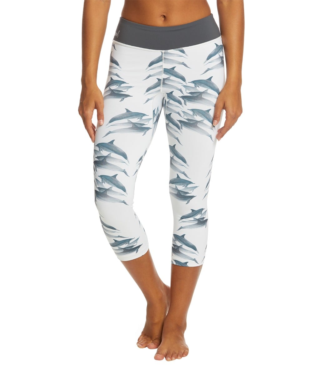 Xcel Women's Ocean Ramsey 8oz. Sport Capri at Free