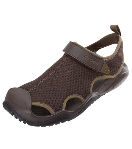crocs water shoes