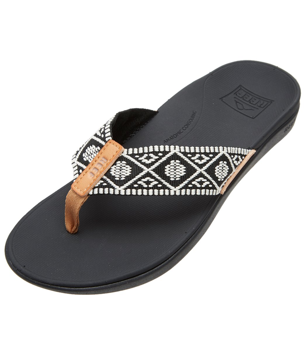 Reef Ortho-Bounce Woven Flip Flop - Black/White 6 - Swimoutlet.com