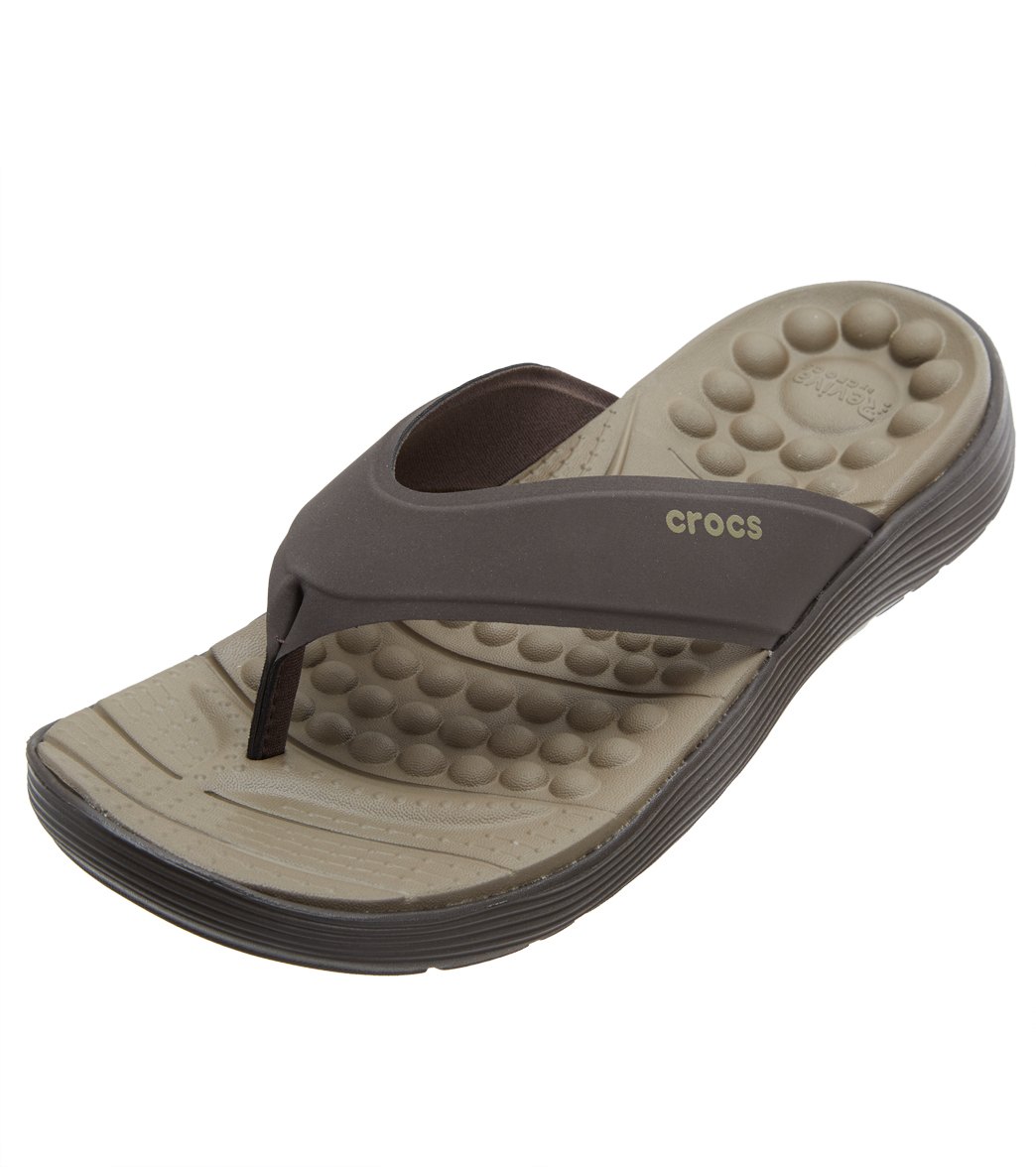 crocs men's reviva flip flop