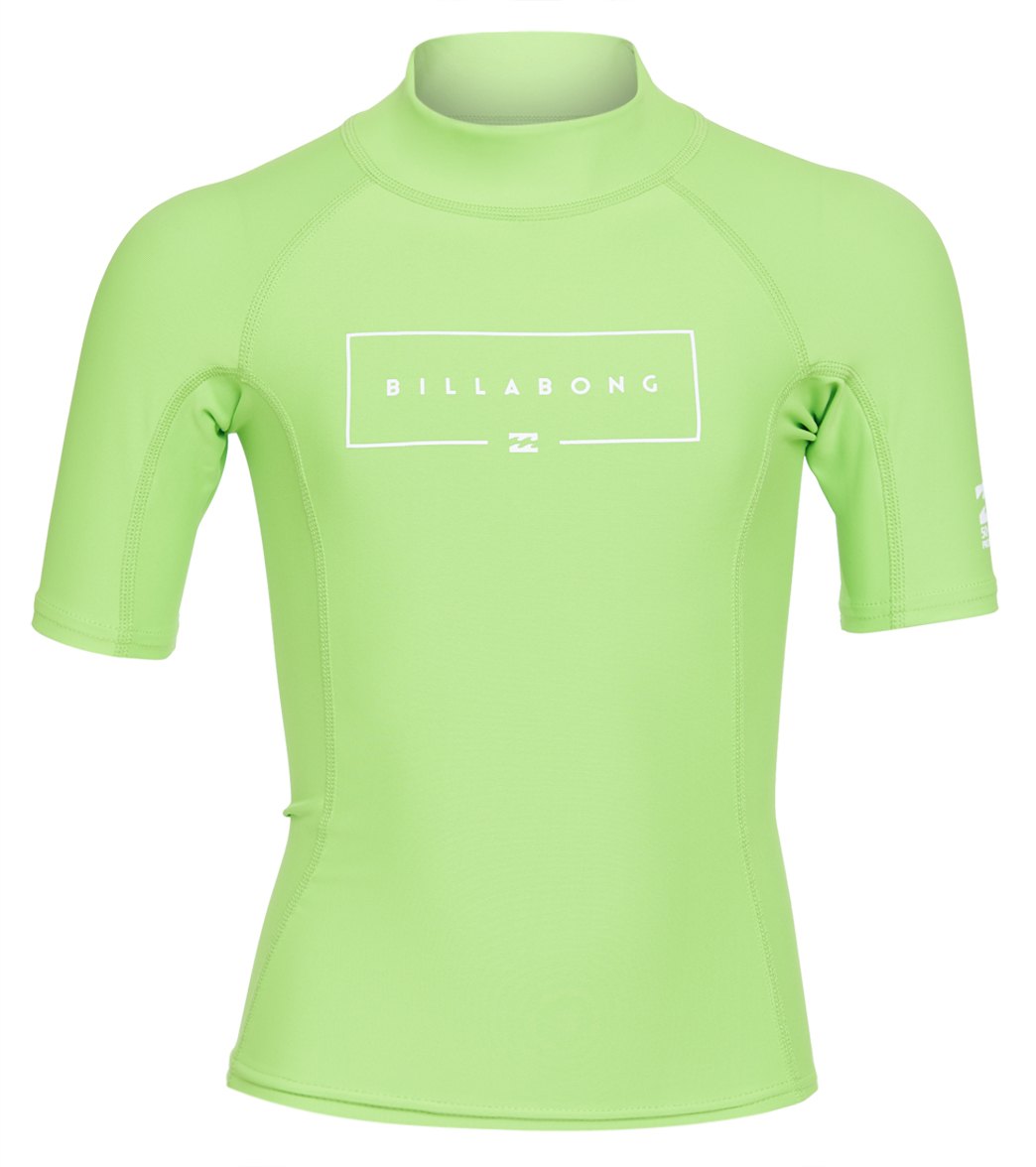 boys short sleeve rash guard