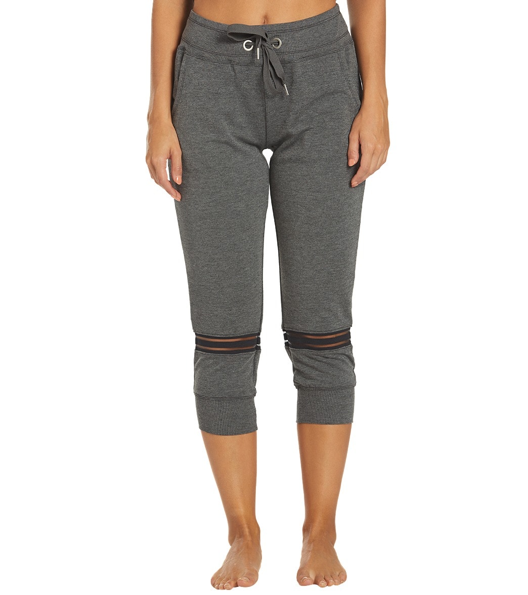 marika capri joggers