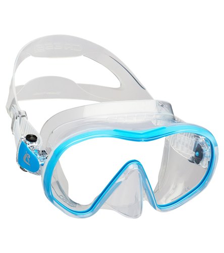 Beach Snorkeling & Scuba Gear at SwimOutlet.com